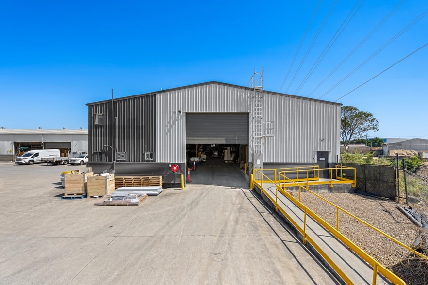 50 Raubers Rd, Brisbane for lease - Building Photo - Image 2 of 5