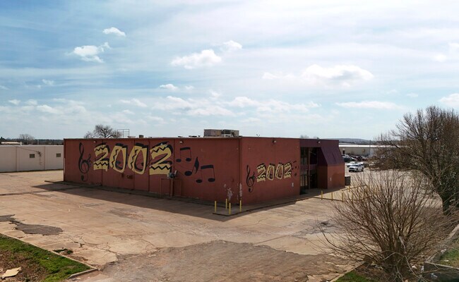 Plus de détails pour 1508 SE 25th St, Oklahoma City, OK - Commerce de détail à vendre