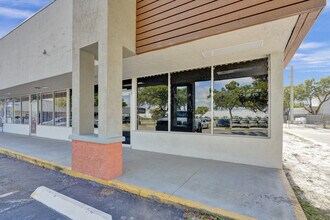 3908 NW 19th St, Lauderhill, FL for lease Building Photo- Image 2 of 8