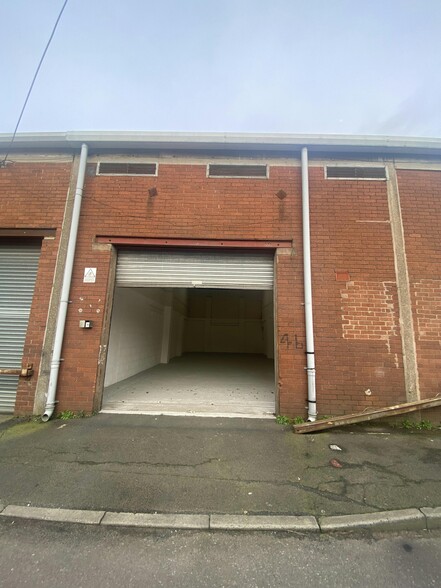 4A-4B Cromwell St, Widnes for lease - Building Photo - Image 3 of 7