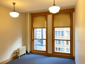 53 W Jackson Blvd, Chicago, IL for lease Interior Photo- Image 1 of 4