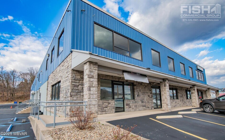 535 E 3rd St, Williamsport, PA à louer - Photo du bâtiment - Image 2 de 9