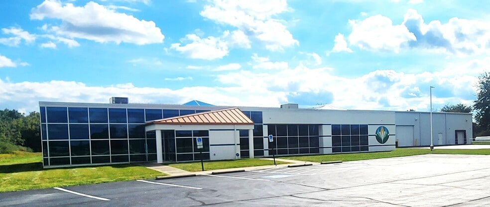 42109 SR 18, Wellington, OH for sale - Building Photo - Image 2 of 15