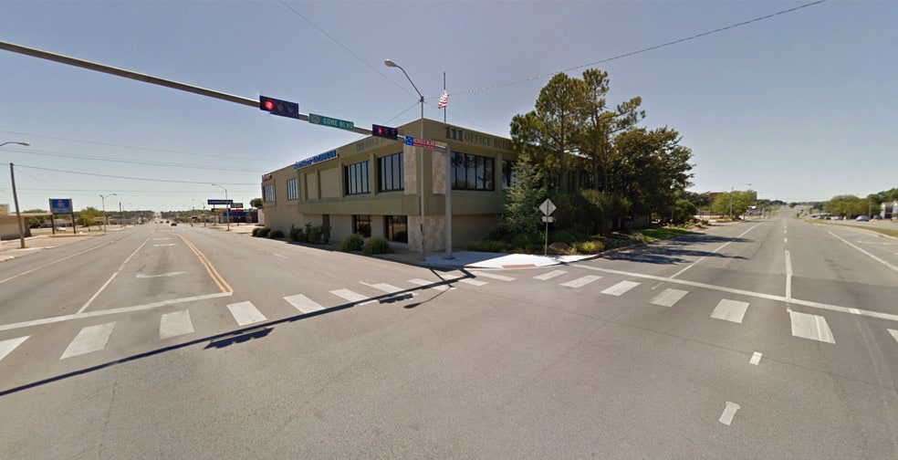 1 Sw 11th St, Lawton, OK for lease - Building Photo - Image 1 of 9