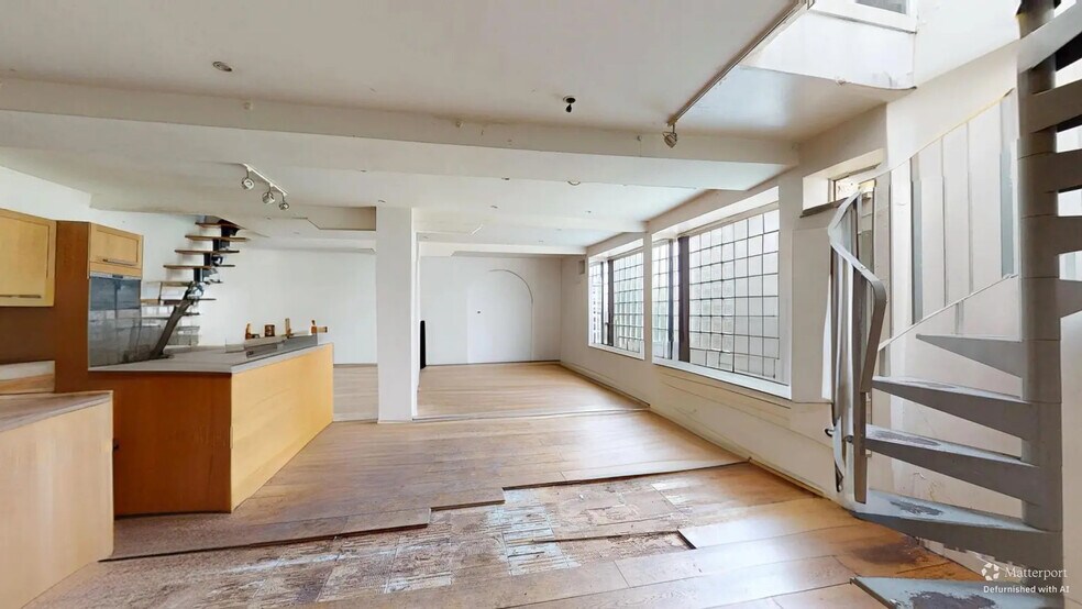 9 Rue Des Ardennes, Paris for sale - Interior Photo - Image 3 of 8