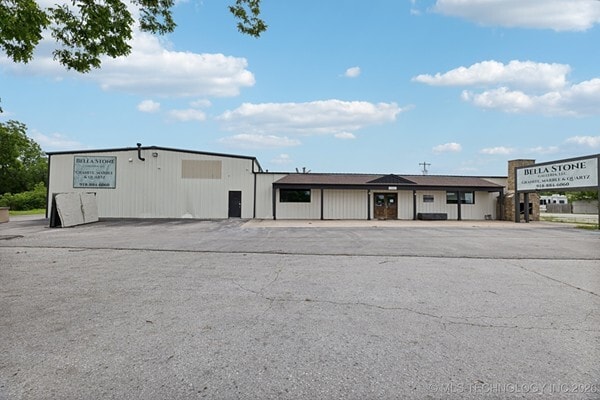 13802 S Union Pl, Glenpool, OK à vendre - Photo du bâtiment - Image 2 de 11