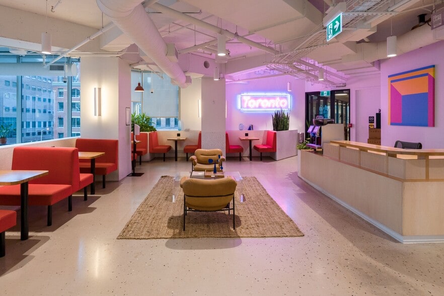1 University Ave, Toronto, ON for lease - Interior Photo - Image 2 of 12