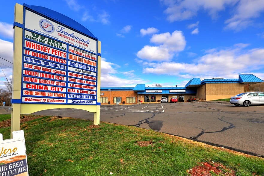 749 Saybrook Rd, Middletown, CT for lease - Building Photo - Image 2 of 5