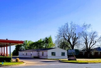 Plus de détails pour 2614 SW Lee Blvd, Lawton, OK - Bureau à vendre