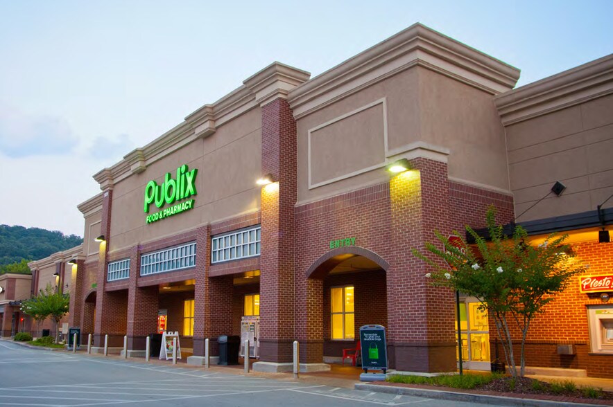 Hixson Pike & Cassandra Smith Rd, Hixson, TN à louer - Photo du bâtiment - Image 1 de 9