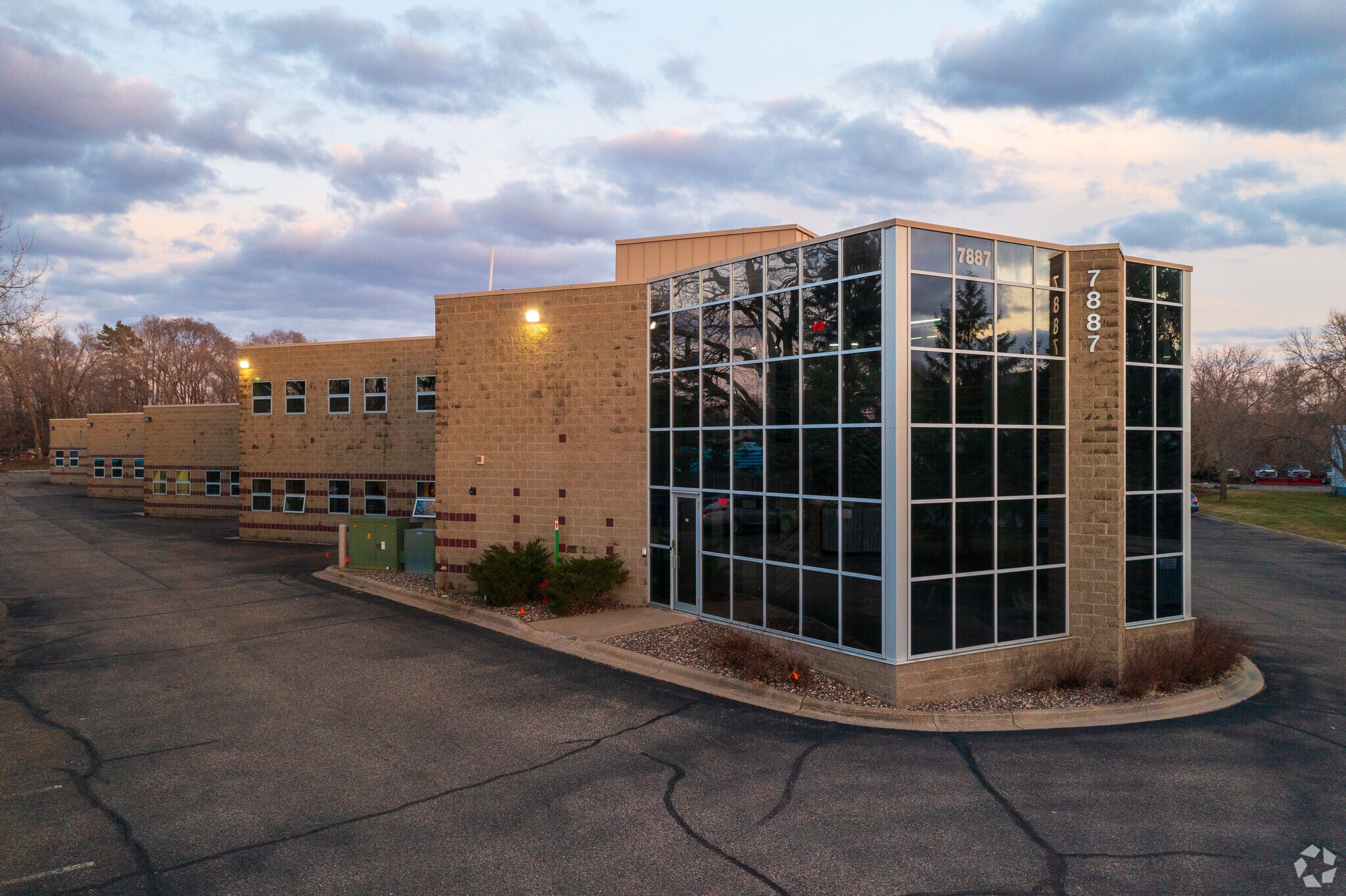 7887 Fuller Rd, Eden Prairie, MN for lease Primary Photo- Image 1 of 5