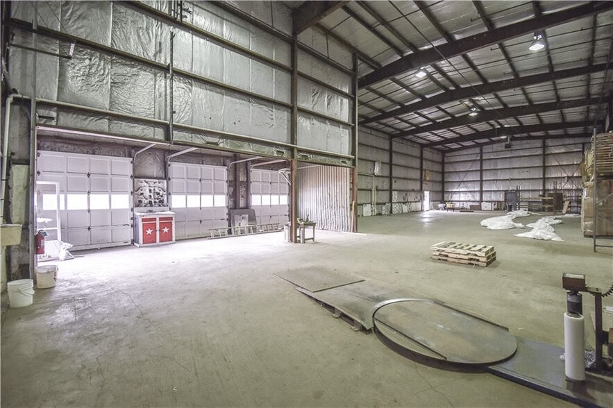 15 Eagle St, Phelps, NY à louer - Photo intérieure - Image 3 de 14