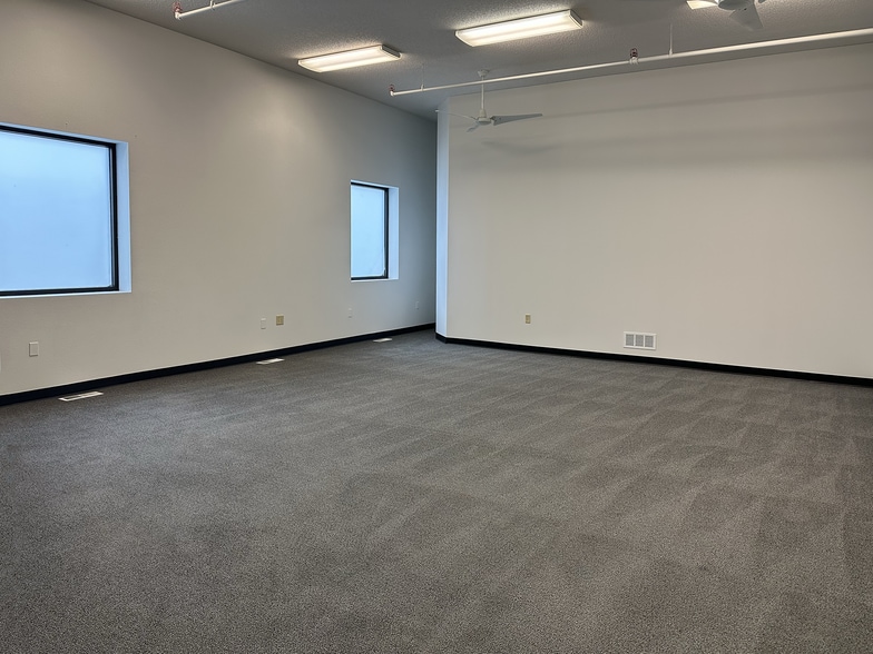 1101 2nd St S, Sartell, MN for lease - Building Photo - Image 2 of 14