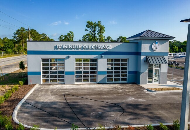 Plus de détails pour 980 S Holmes Blvd, Saint Augustine, FL - Commerce de détail à vendre