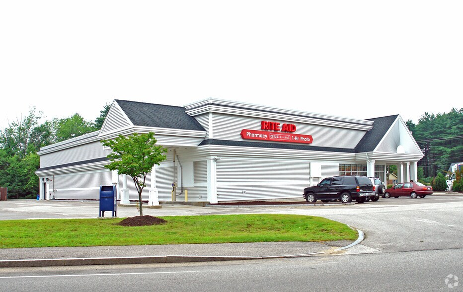 341 High St, Somersworth, NH à vendre - Photo du bâtiment - Image 2 de 5