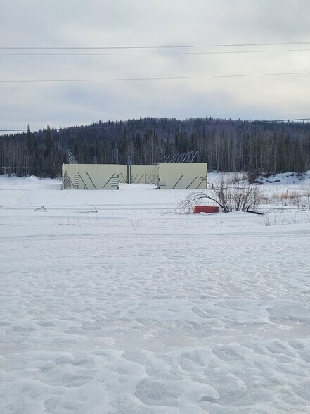 2999 Parks Hwy, Fairbanks, AK à vendre - Photo du bâtiment - Image 1 de 3