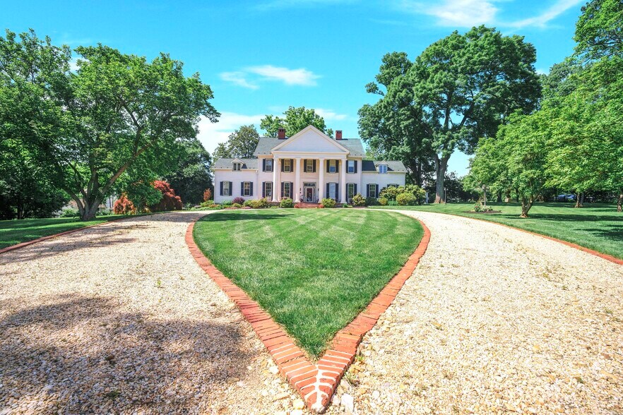 1902 Jefferson Pike, Knoxville, MD à vendre - Photo du bâtiment - Image 3 de 98