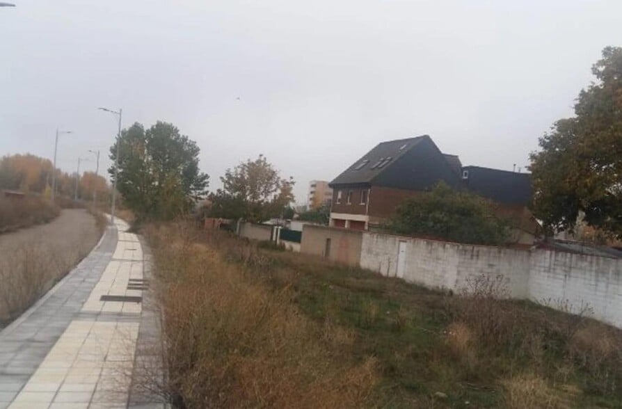 Land in León, León for lease - Building Photo - Image 3 of 4