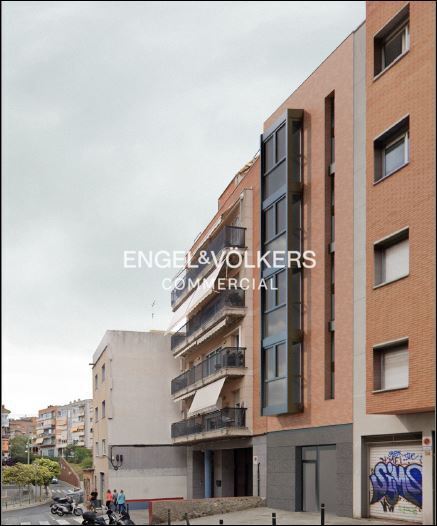 Terrain dans Barcelone, Barcelona à vendre Plan d’étage- Image 1 de 10