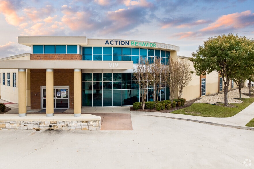 919 Medical Dr, Allen, TX for sale - Building Photo - Image 2 of 9