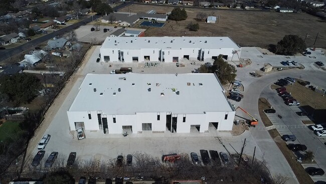 Plus de détails pour 12332 Ranch Road 620, Cedar Park, TX - Local d'activités, Industriel à louer