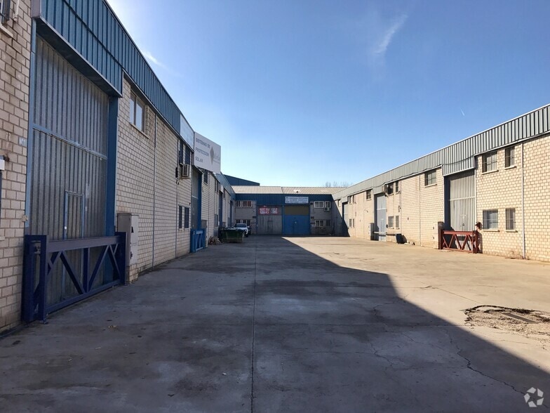 Avenida Yeseros, 30, Valdemoro, Madrid for sale - Building Photo - Image 2 of 2
