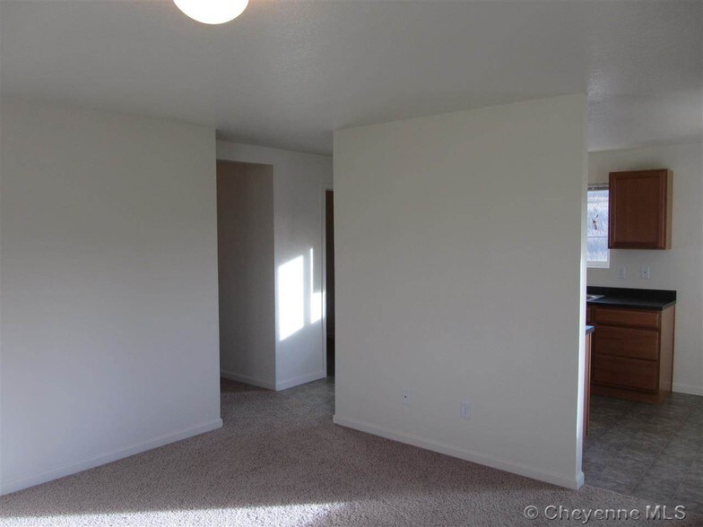 1922 Harvest Moon Dr, Gillette, WY à vendre - Photo intérieure - Image 3 de 12