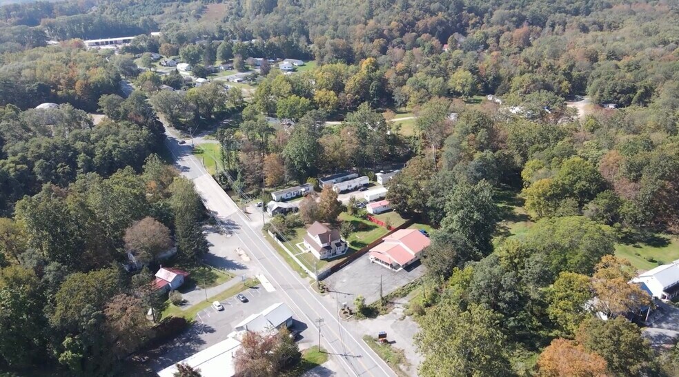 7174 Route 209, Wawarsing, NY à vendre - Photo du bâtiment - Image 3 de 18