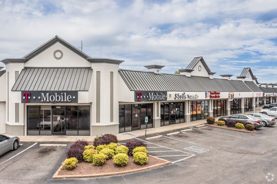 1022-1042 Goodman Rd E, Southaven, MS à louer - Photo principale - Image 1 de 3