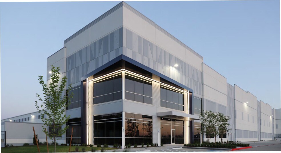 15600 Carpenters Logistics Dr, Channelview, TX à vendre - Photo du bâtiment - Image 1 de 11
