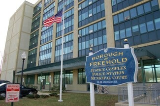 Plus de détails pour 41 Center St, Freehold, NJ - Bureau à louer