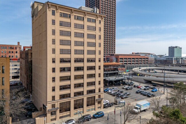 Plus de détails pour 37 Franklin St, Buffalo, NY - Bureau à louer