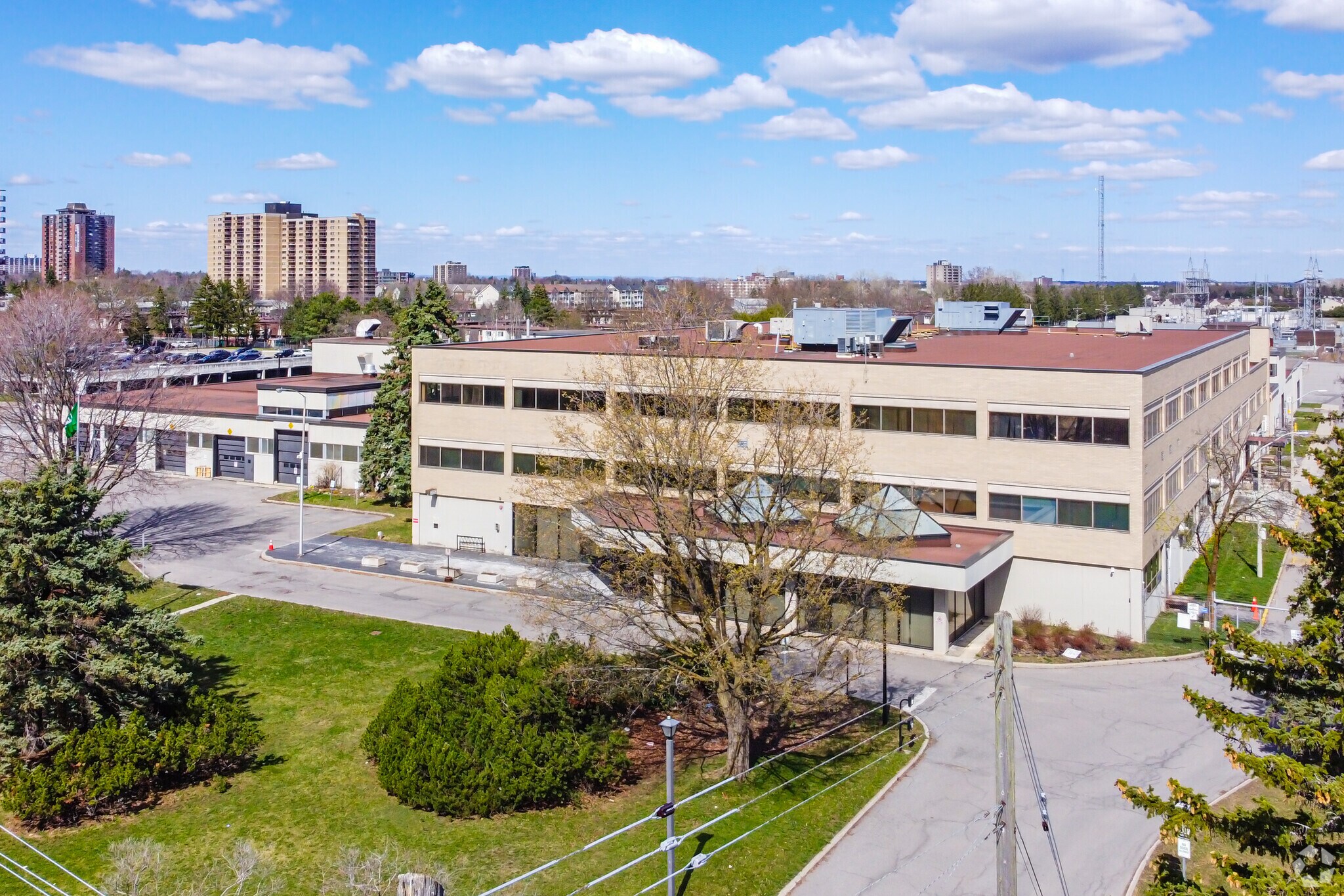 3025 Albion Rd N, Ottawa, ON à vendre Photo du bâtiment- Image 1 de 1