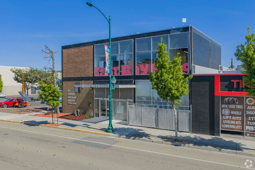 1025 A St, Hayward, CA à louer - Photo du bâtiment - Image 2 de 27