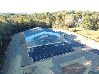 Plus de détails pour 7729 Strawberry Plains Pike, Knoxville, TN - Sports et divertissement à vendre