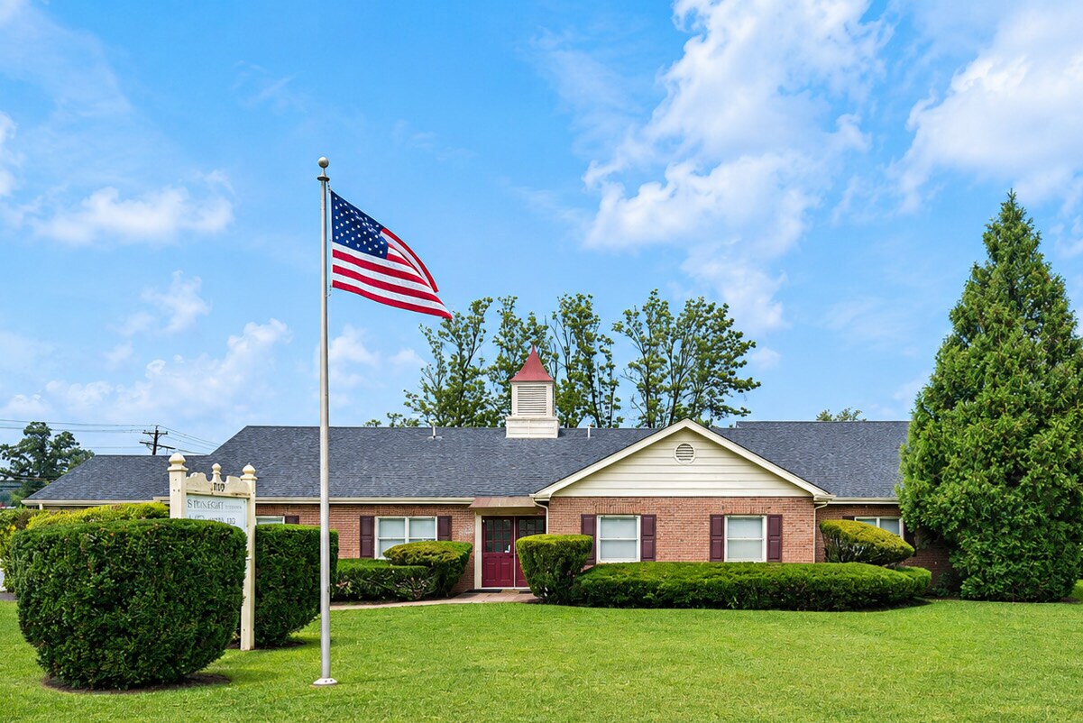 1350 Hamilton St, Somerset, NJ à vendre Photo du bâtiment- Image 1 de 10
