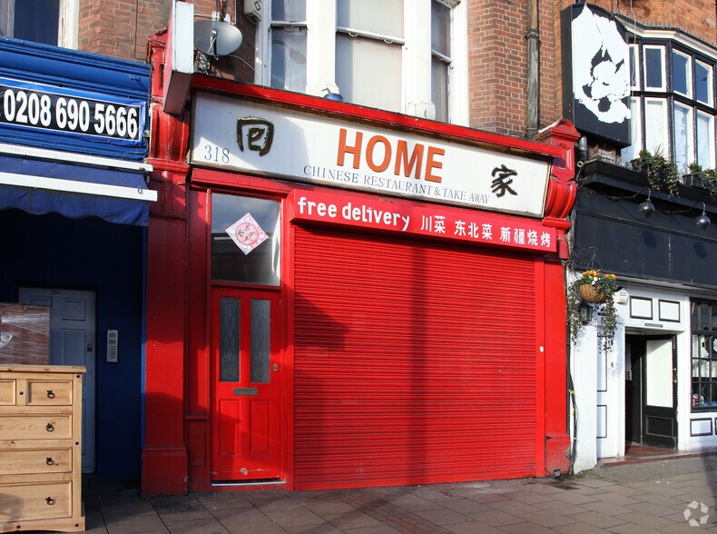 318 Lewisham High St, Londres à louer - Photo du bâtiment - Image 2 de 3