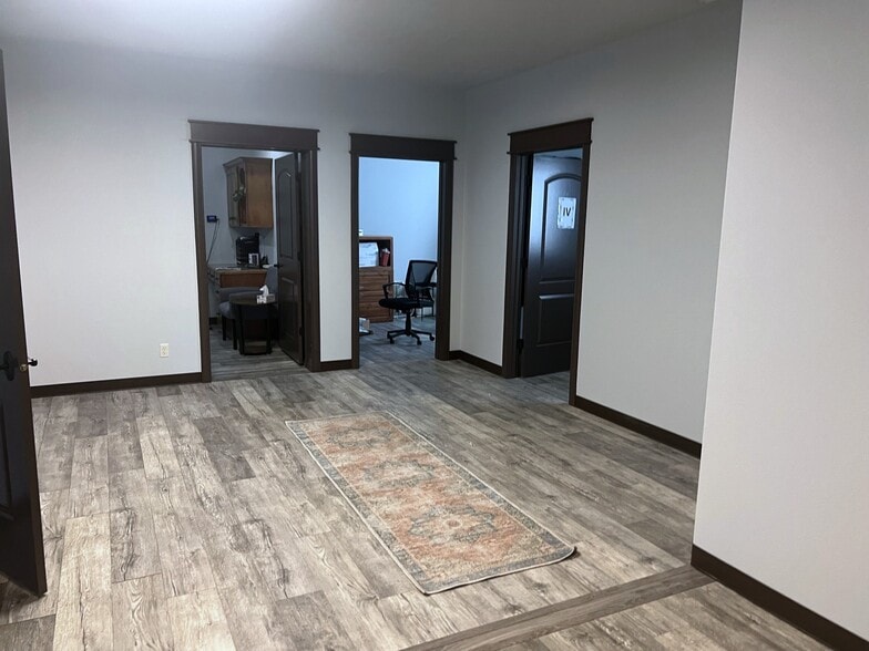 430 W Iowa Ave, Nampa, ID for lease - Building Photo - Image 2 of 5