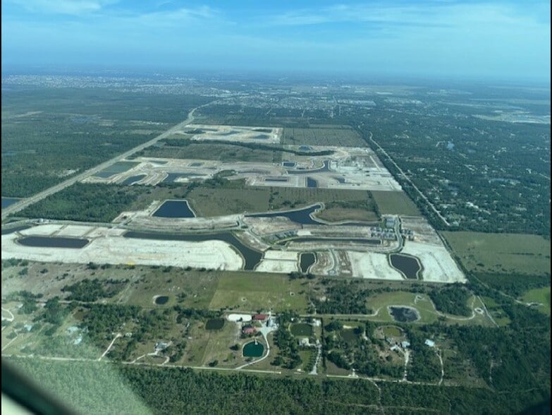 4977 Burnt Store Rd Cape, Cape Coral, FL for sale - Building Photo - Image 2 of 5