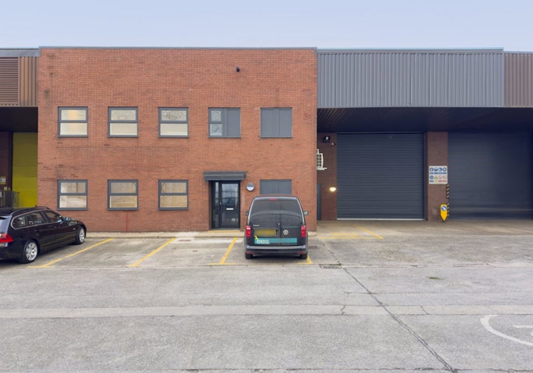 29-35 North Acton Rd, London for lease Building Photo- Image 1 of 3