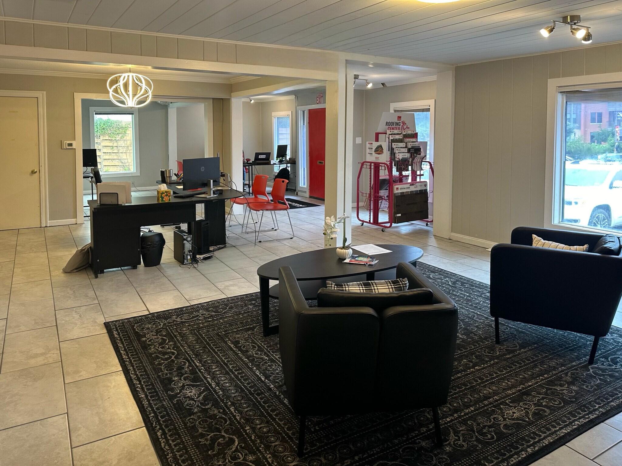 3500 S Lamar Blvd, Austin, TX for lease Interior Photo- Image 1 of 2