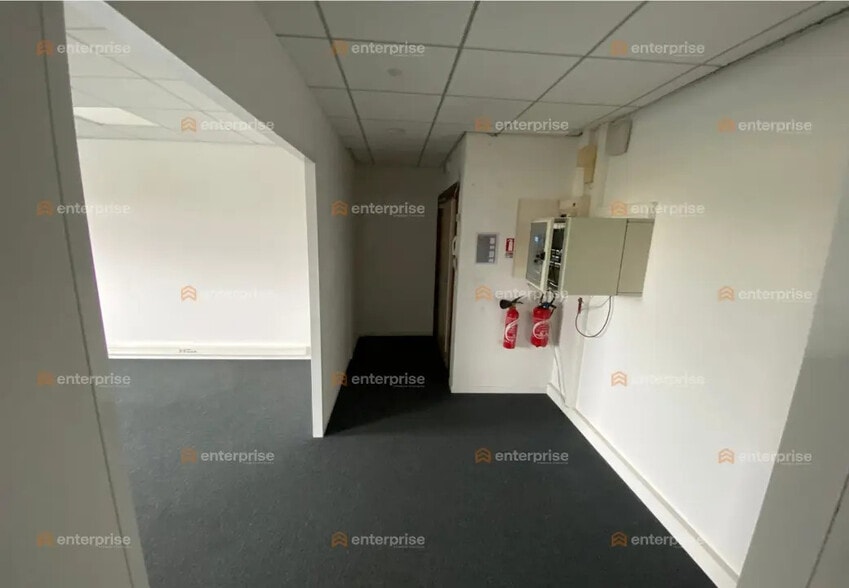 Bureau dans Loos à louer - Photo intérieure - Image 3 de 10