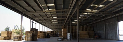 10665 Redwood Ave, Fontana, CA for lease Interior Photo- Image 2 of 6