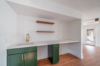 3601 White Oak Dr, Houston, TX for lease Interior Photo- Image 2 of 6