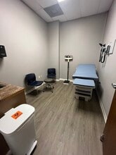 7796 Wolf Trail Cv, Germantown, TN for lease Interior Photo- Image 1 of 9