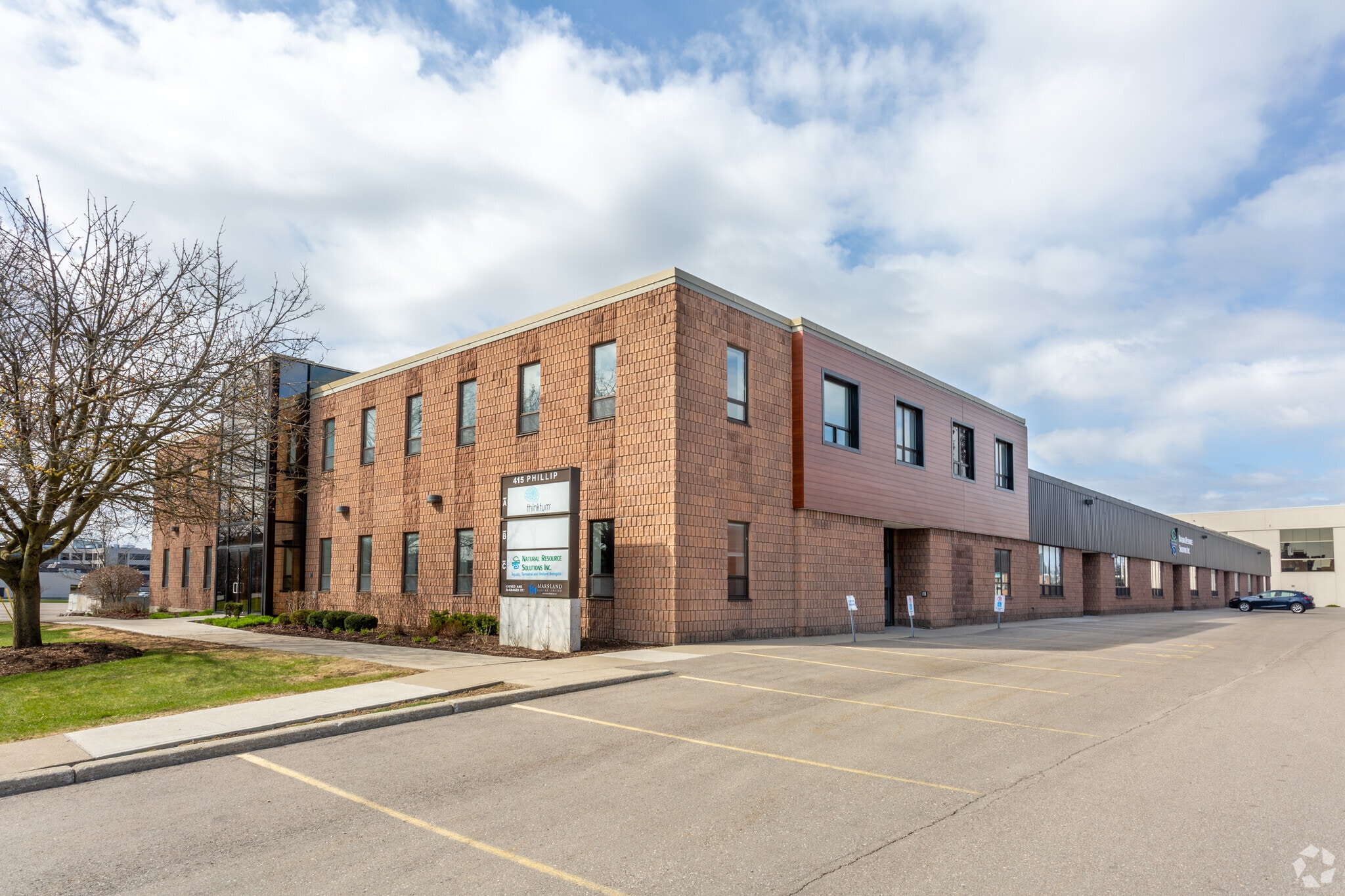 415 Phillip St, Waterloo, ON à vendre Photo principale- Image 1 de 1