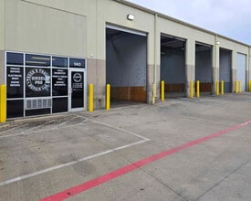 307 N Rogers Rd, Irving, TX for lease Interior Photo- Image 1 of 6