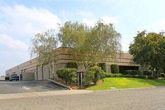 Plus de détails pour 4644 W Jennifer Ave, Fresno, CA - Local d'activités à louer