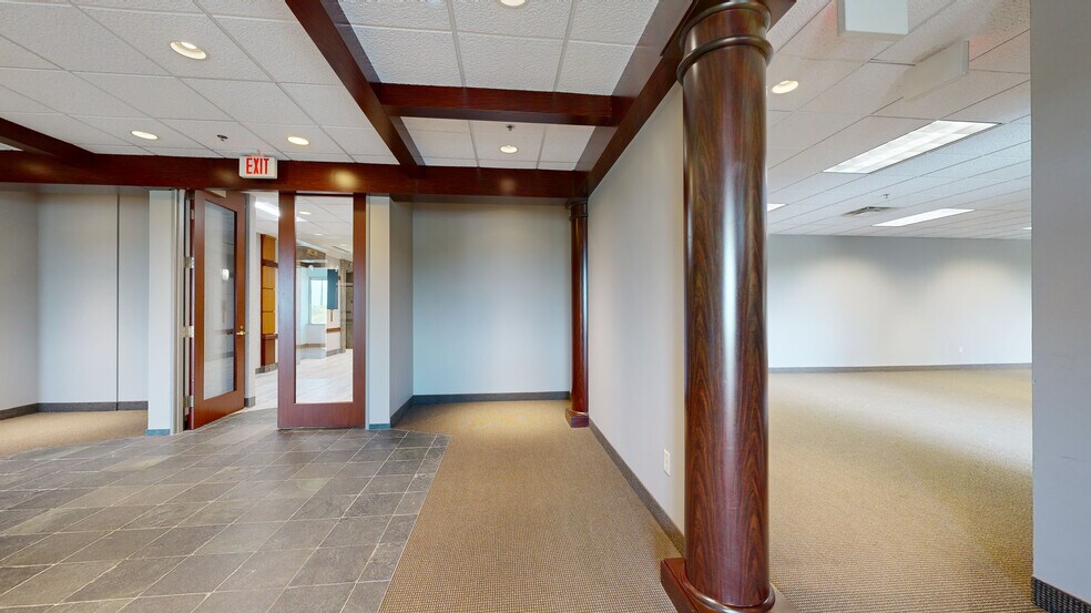 10400 Viking Dr, Eden Prairie, MN à louer - Numérisation 3D de Matterport - Image 2 de 21