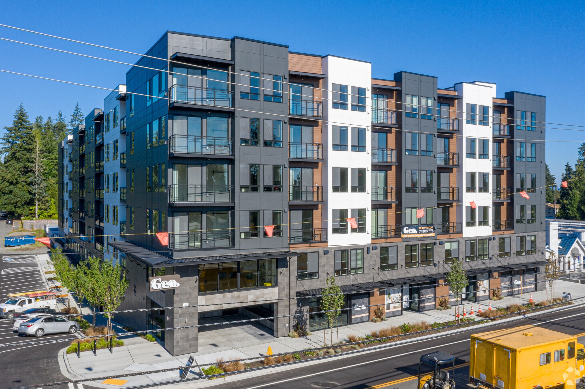 17990 Midvale Ave N, Shoreline, WA for sale Primary Photo- Image 1 of 1